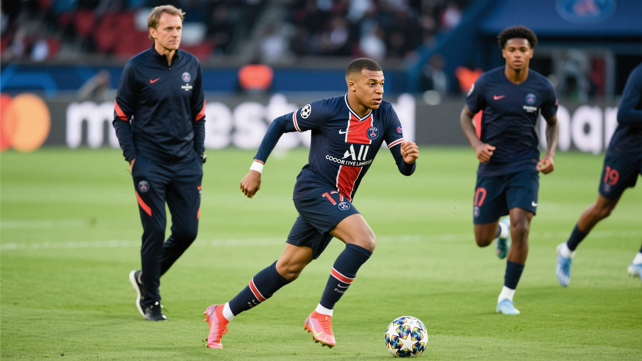 朗尼克：球员可签年龄集中在17至20岁，24岁已过黄金期